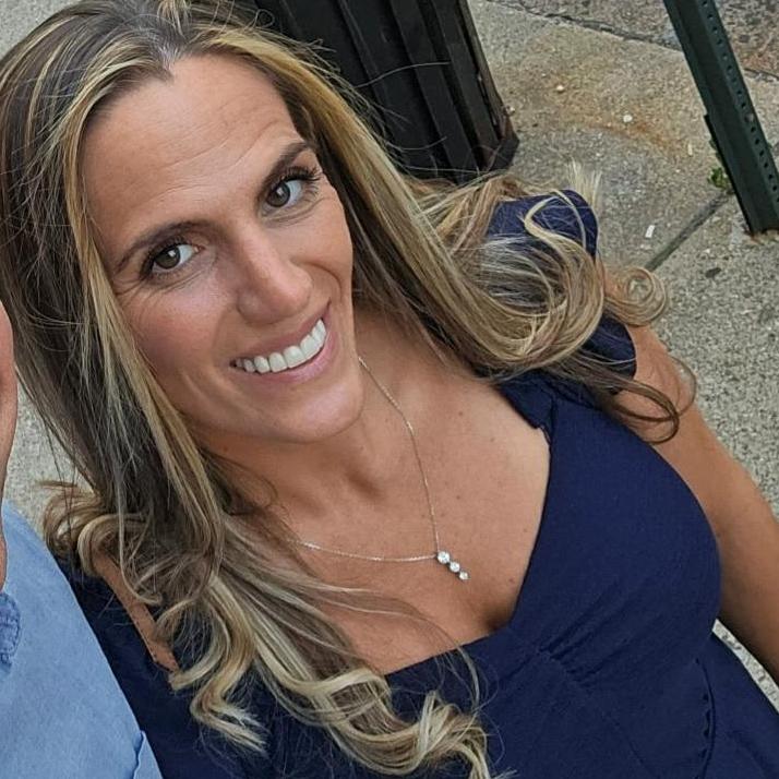 StefanieAntonetti's Profile Photo