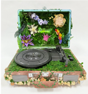 LHS Crosley Custom Cruiser Record Player