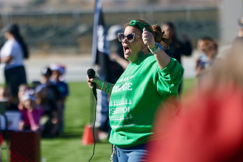 Mrs. Mora gets the students pumped up!