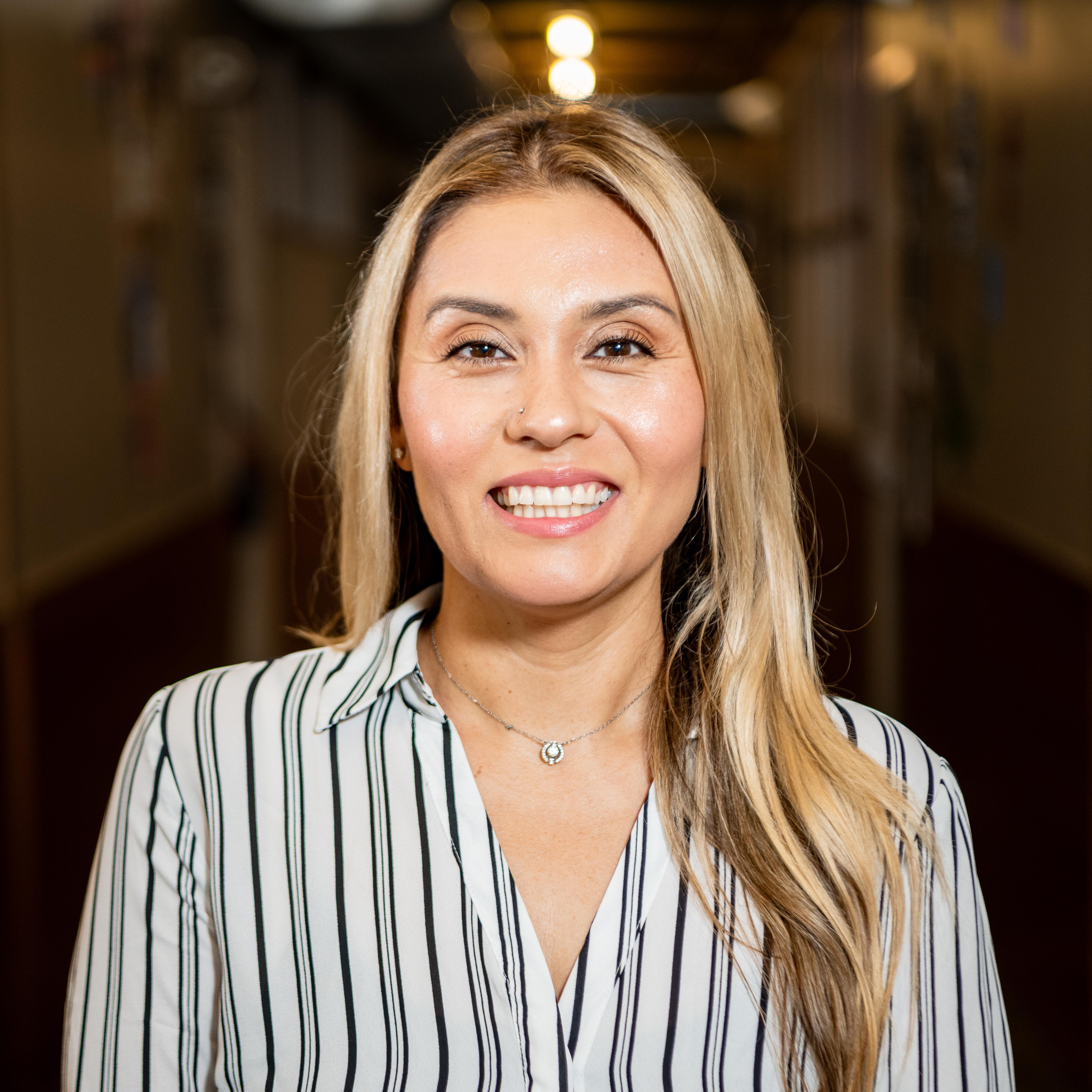 StephanieRoth's Profile Photo