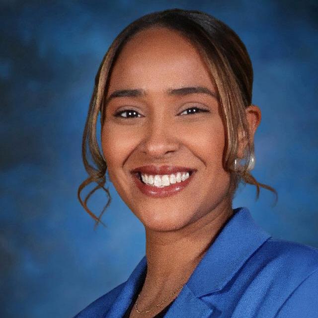GUADALUPEDEL VILLAR's Profile Photo