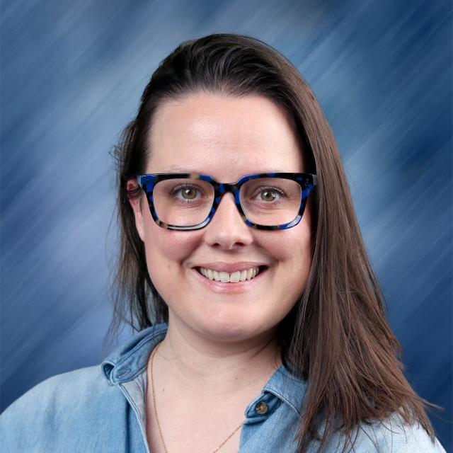 CourtneyBell's Profile Photo