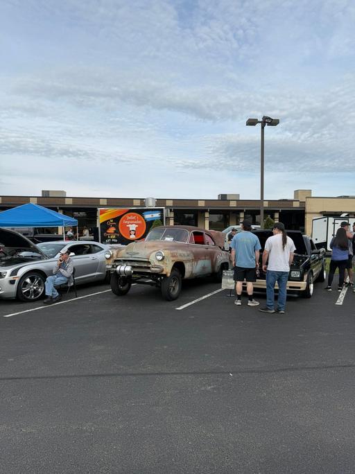 Pictures from the car show.