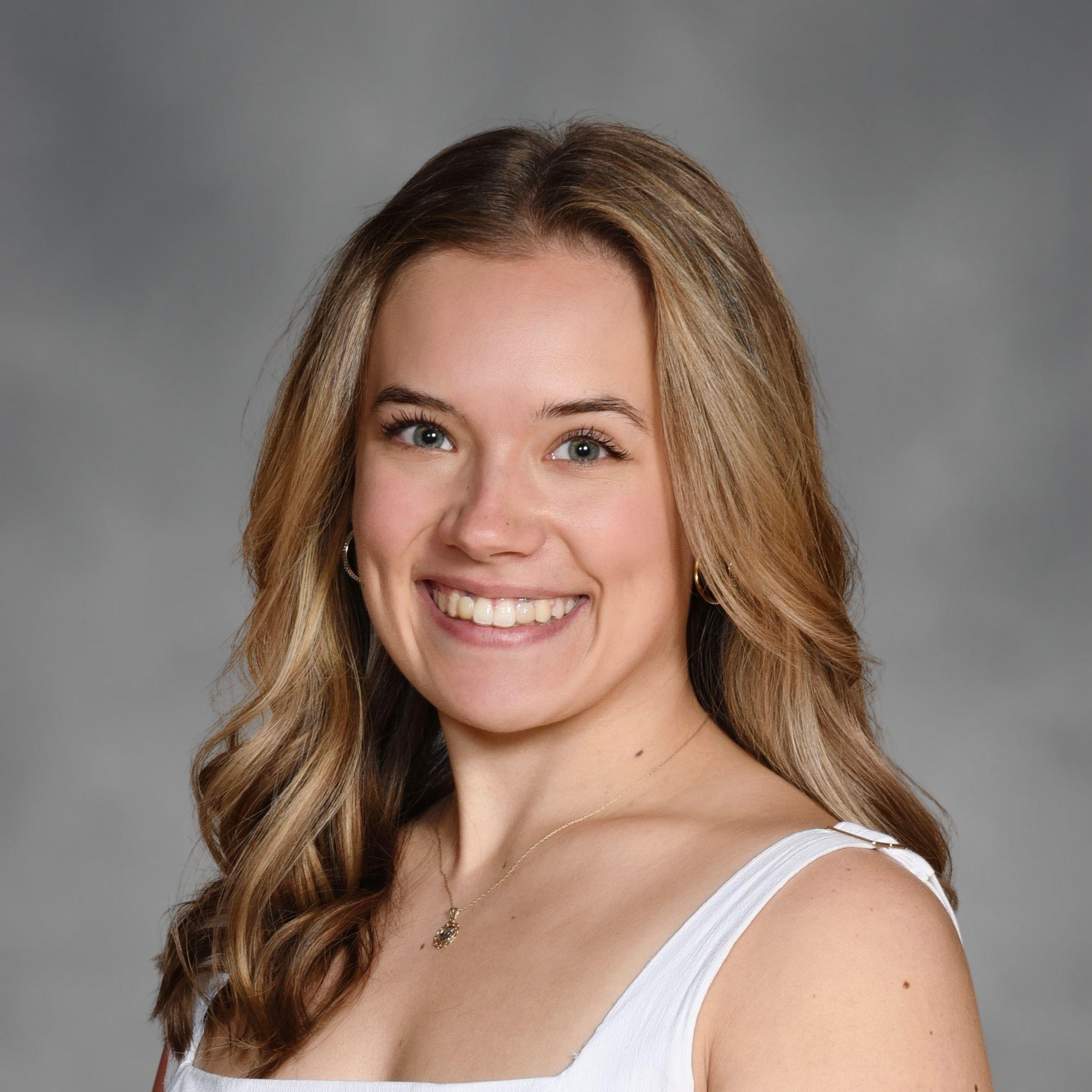 IsabellaMessina's Profile Photo