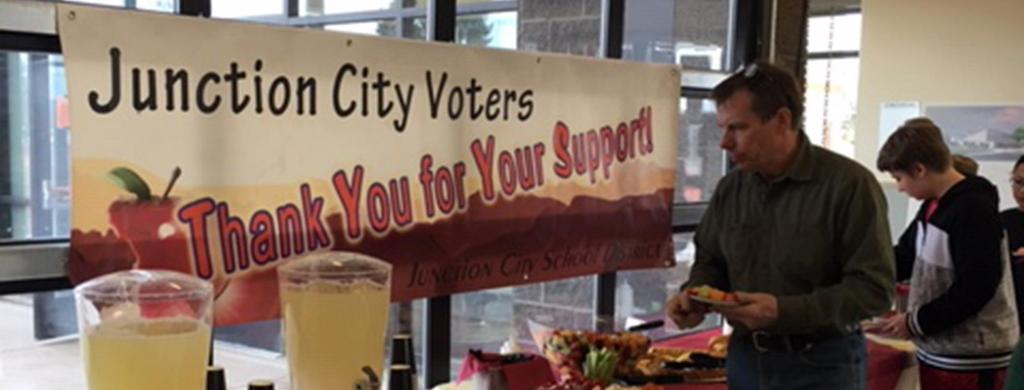 Thank you Voters Banner, during JCHS Open House New Building Tour