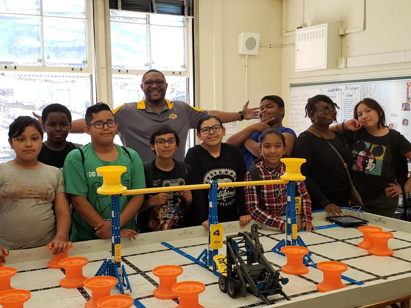 Samuel Gompers Middle School Hosts VEX IQ Robotics: Challenge Competition Featured Photo