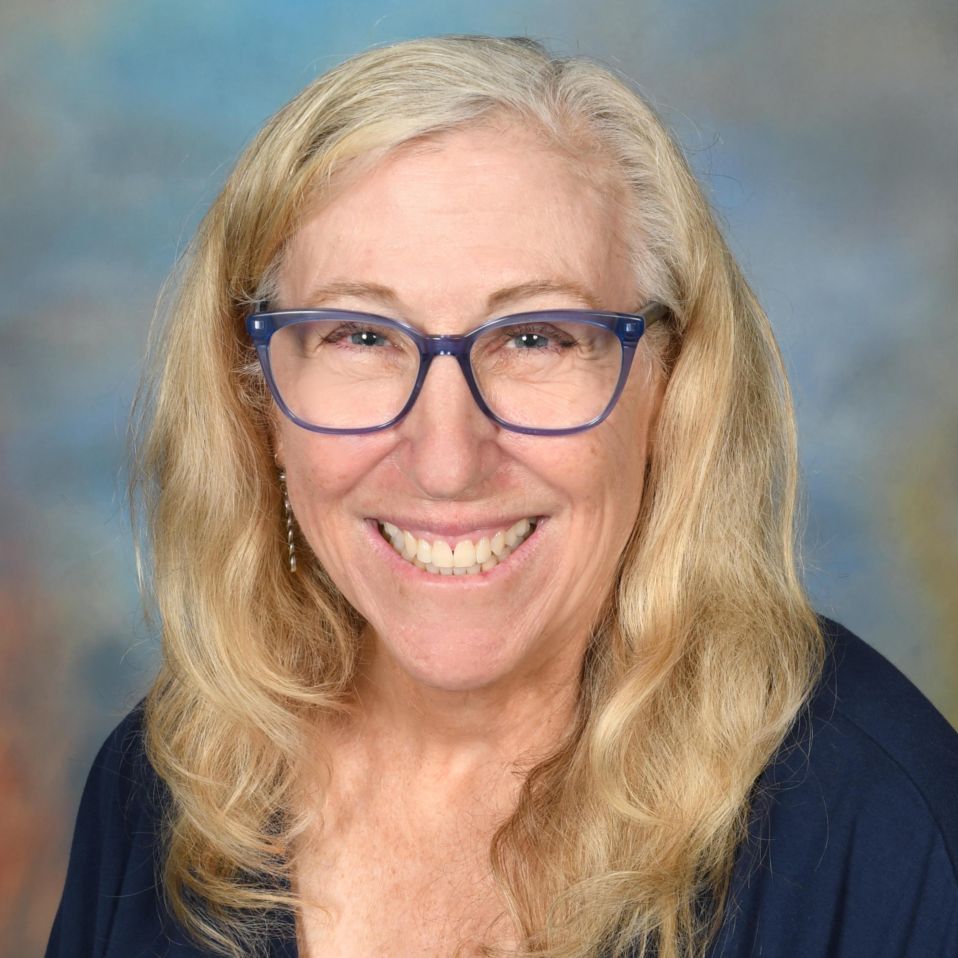 CarolSuwara's Profile Photo