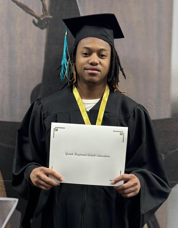 photo - GRAE grad Diamonte Woods