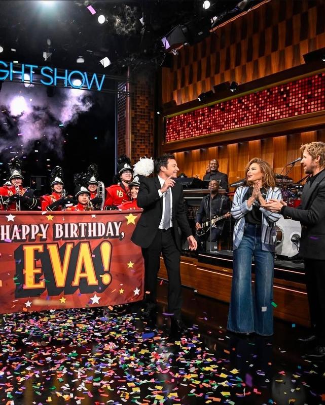 Eva Mendes & Ryan Gosling & North Bergen High School Marching Band