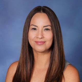 ElbaLeanos's Profile Photo