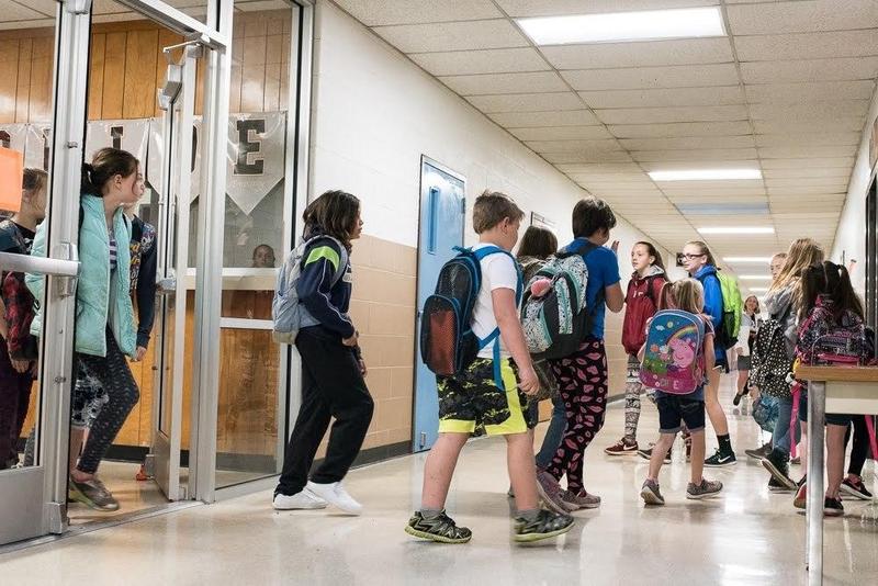 Online Charter School Mails Recruitment Filers to Thousands of Student Homes Featured Photo