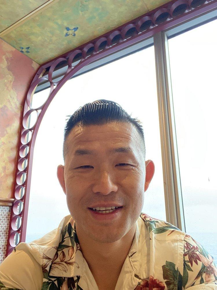 Mr. Quach | History Teacher