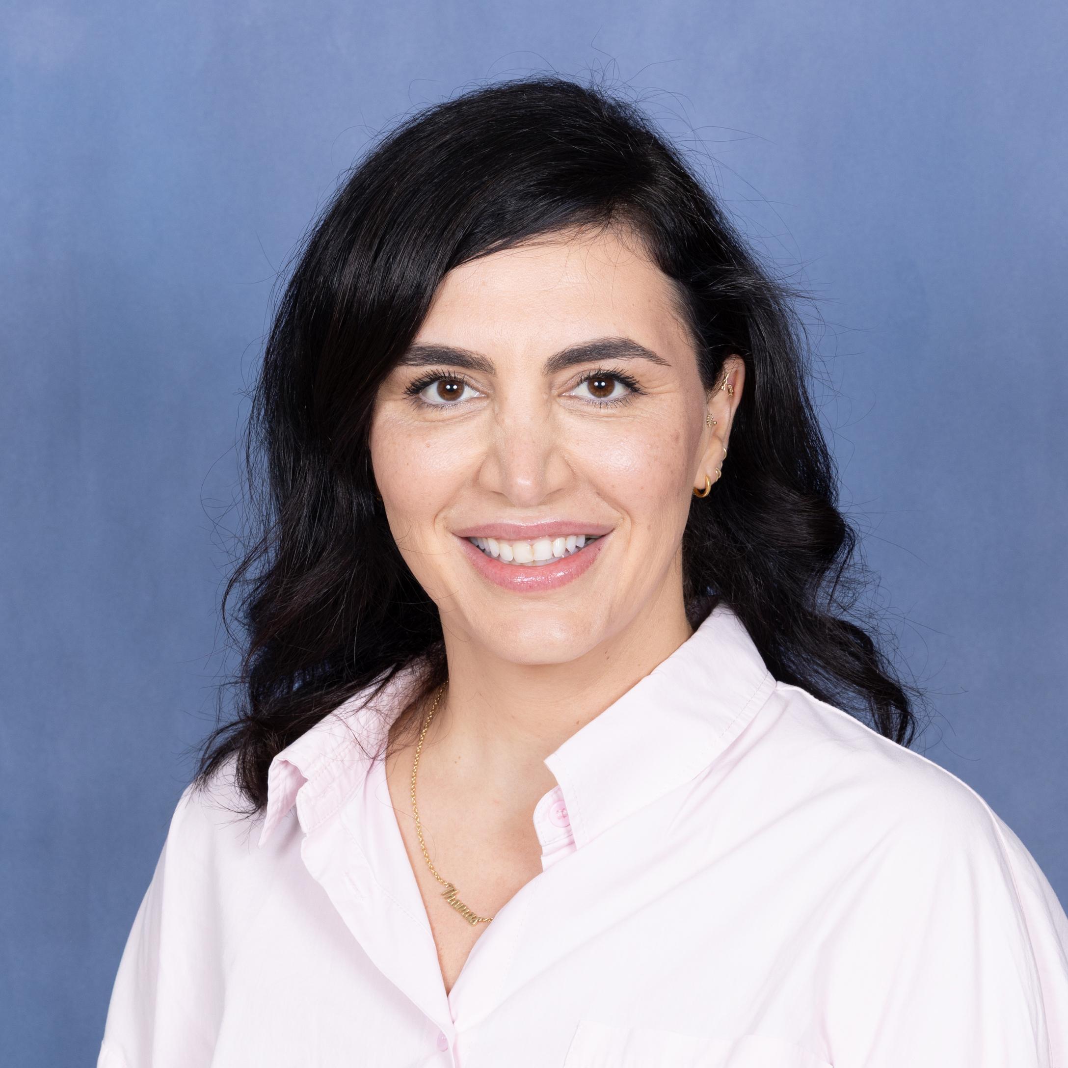 NinelIranosian's Profile Photo