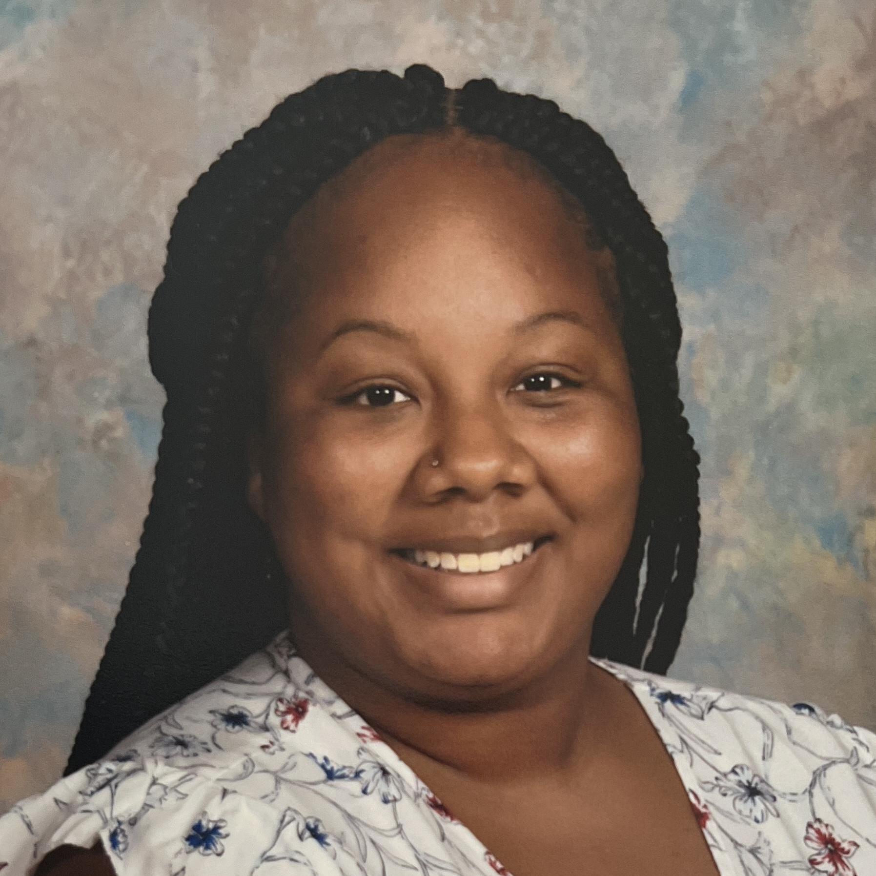 TeaunyaSales's Profile Photo