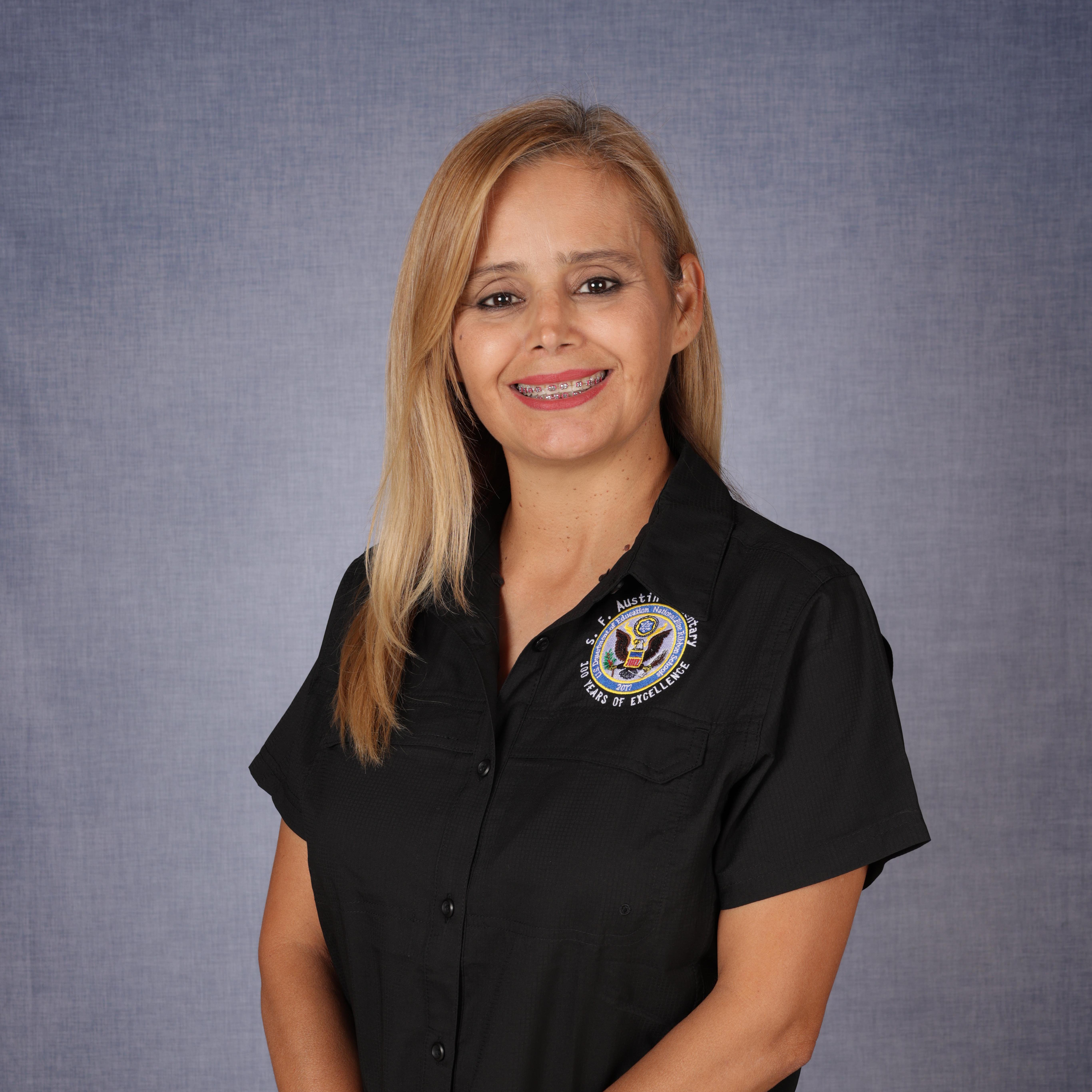MireyaCortez's Profile Photo
