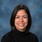 Ms Fernandez 