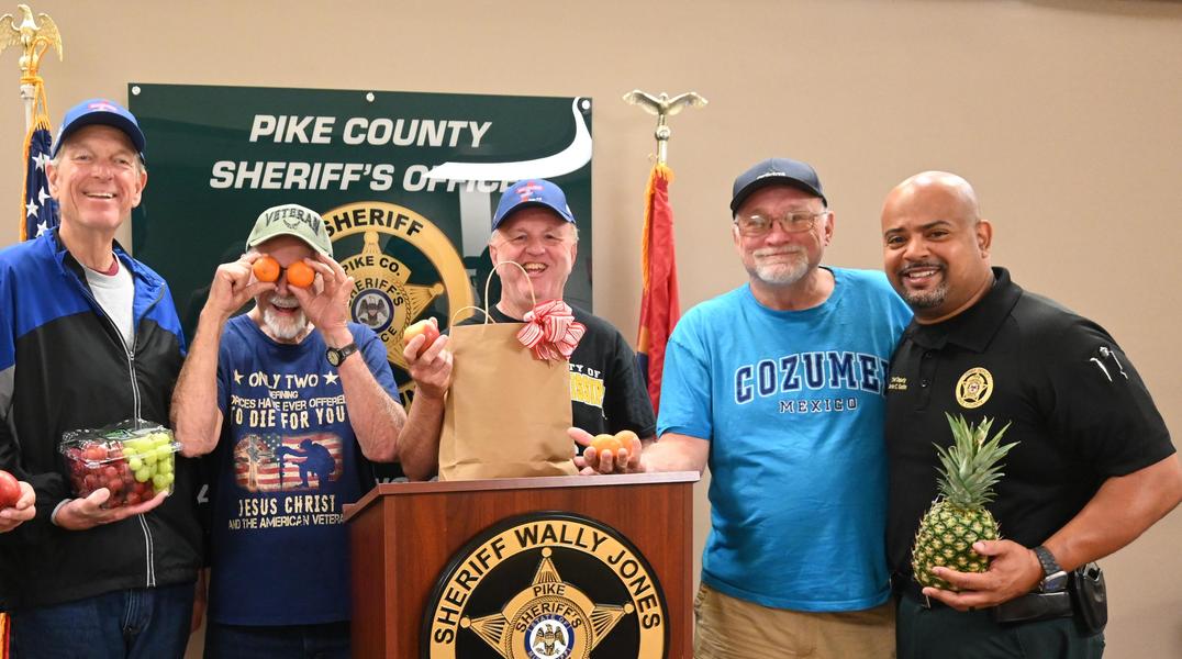 First Baptist Church donates fruit!