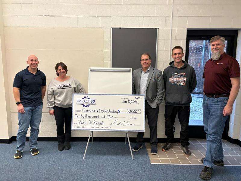 Crossroads Charter Academy Awarded $30,000 Grant to Create Esports Lab and Multimedia Classroom Featured Photo