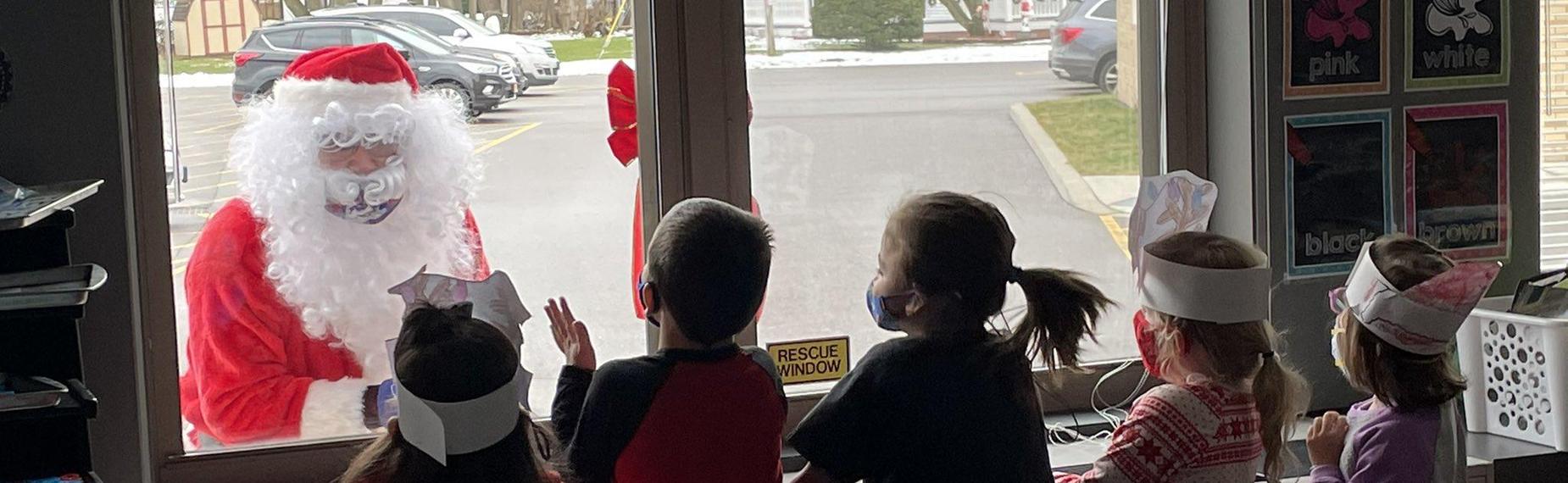 Santa visits WSS
