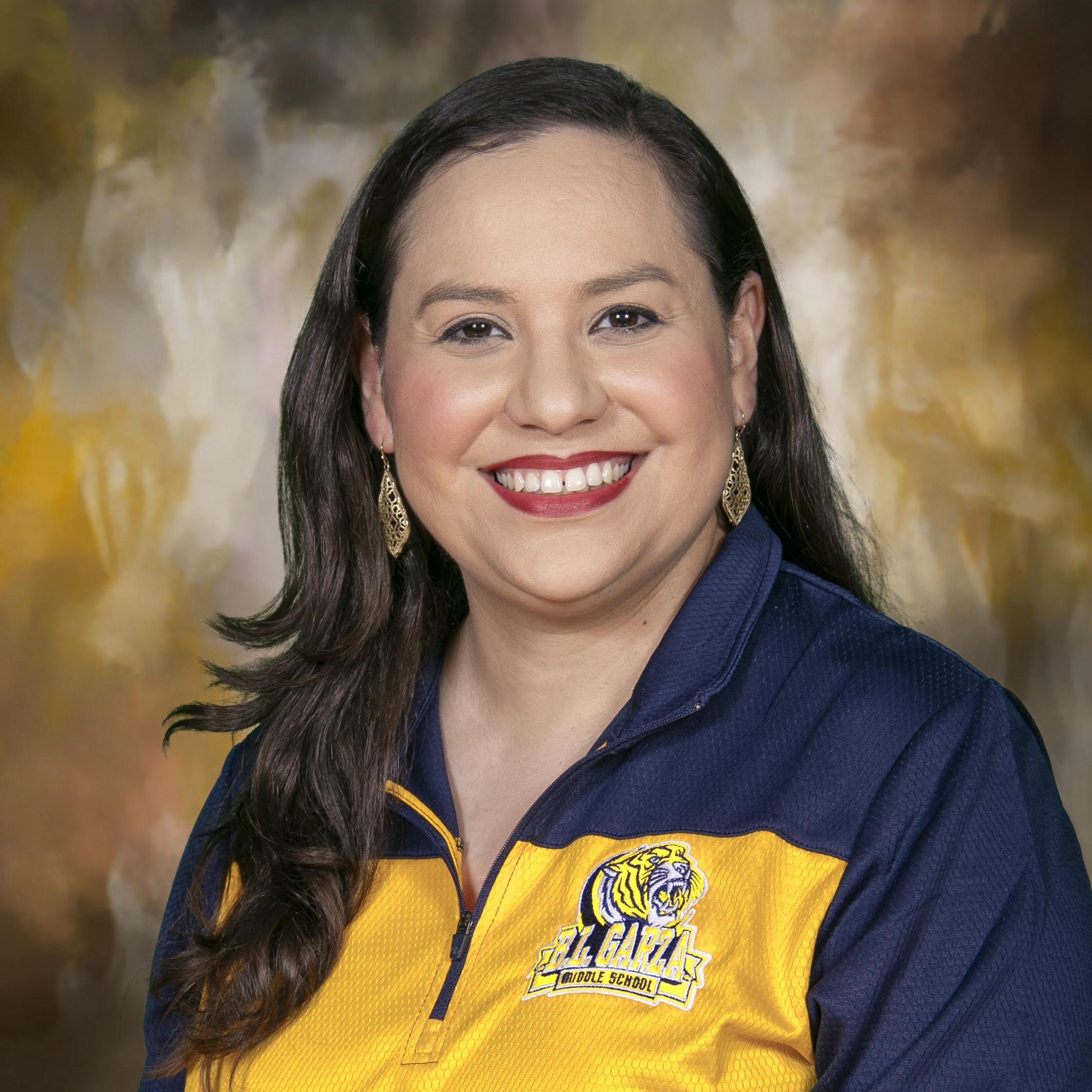 MindyElizondo's Profile Photo