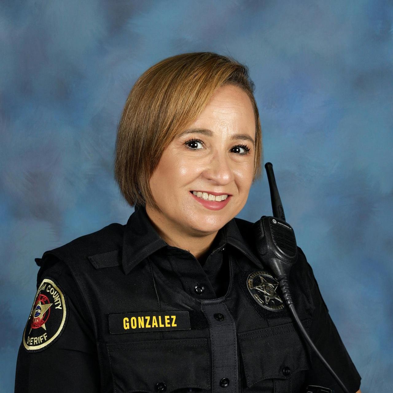 EvaleezGonzalez's Profile Photo