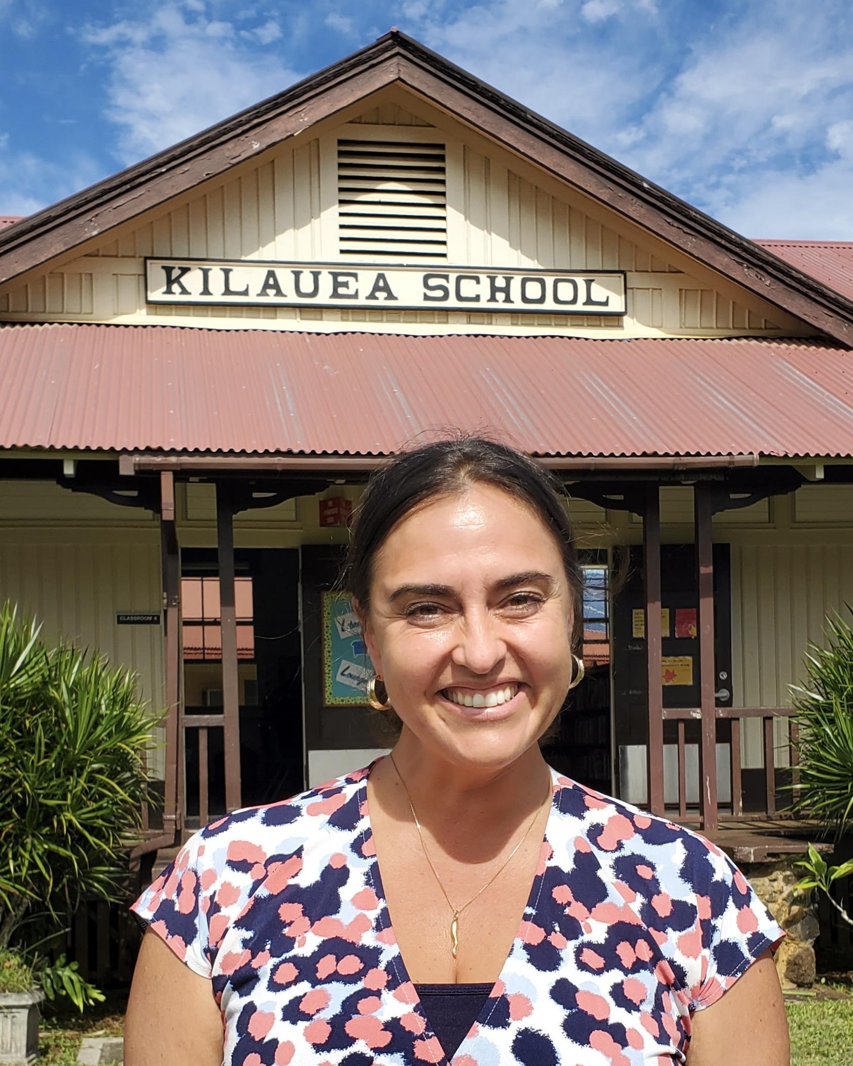 Principal Deena Moraes