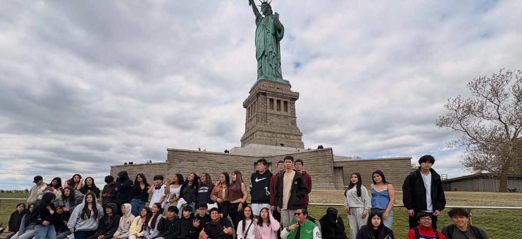 ENL students at Statue of Liberty