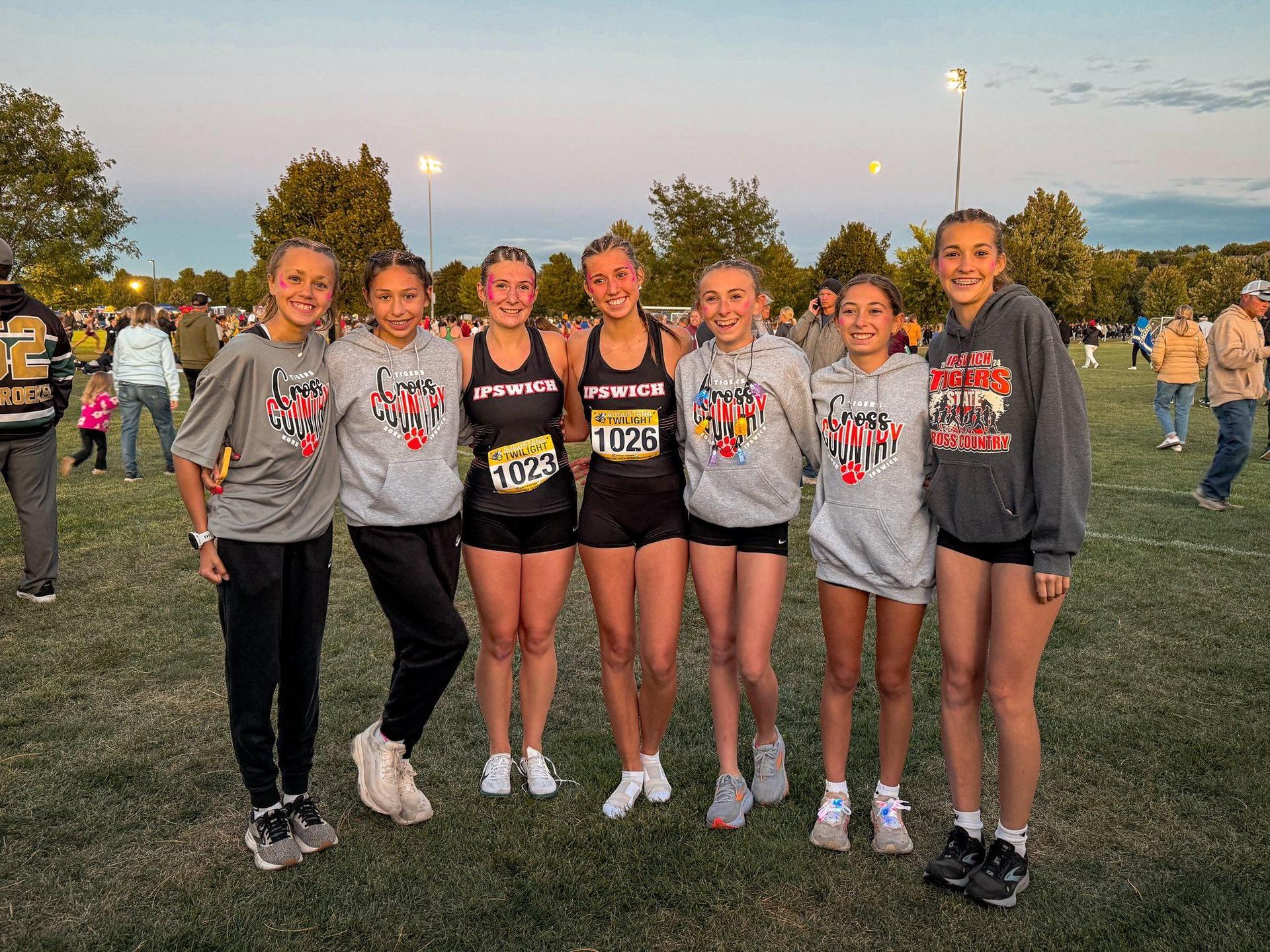 7 XC girls