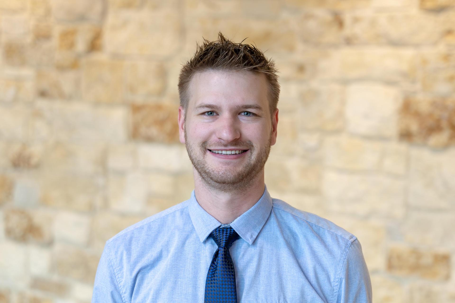 Caleb Reed headshot