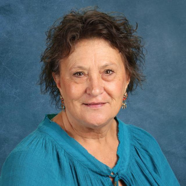 AnnaPerry's Profile Photo