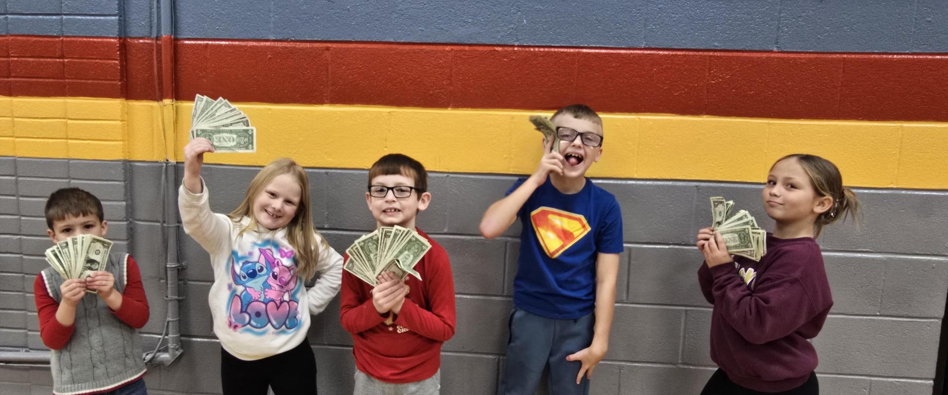 Money grab participants!