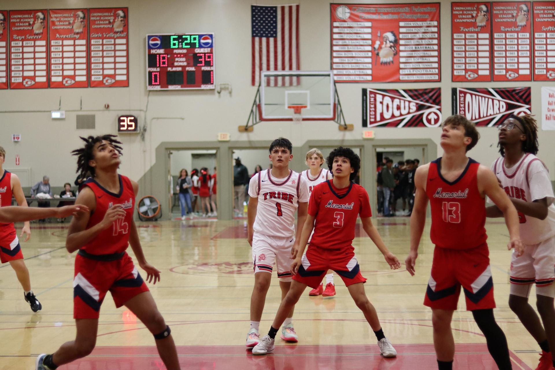 Junior Varisty boys playing against san joaquin memorial