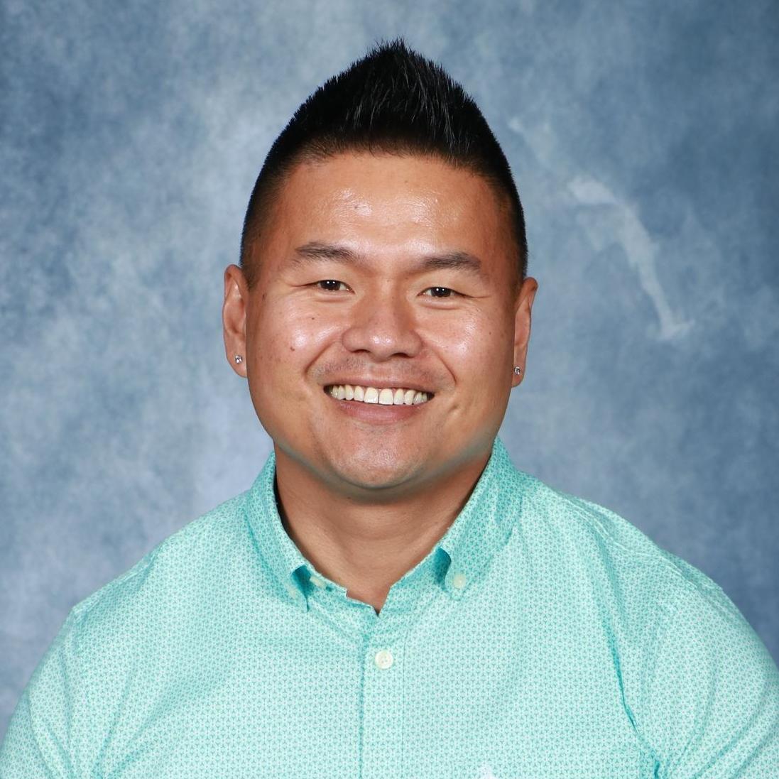 SONGSIM's Profile Photo