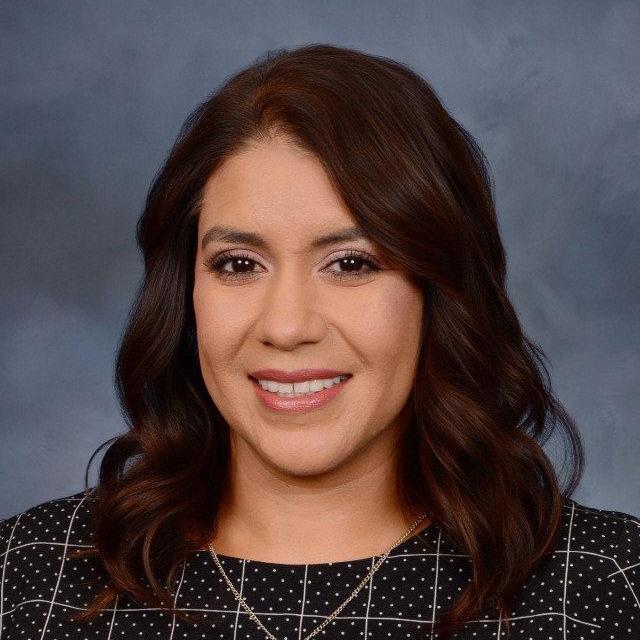 MariaCorona '04's Profile Photo