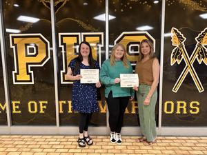 Jessica Smith, Nikki Kessinger, Allison Armstrong