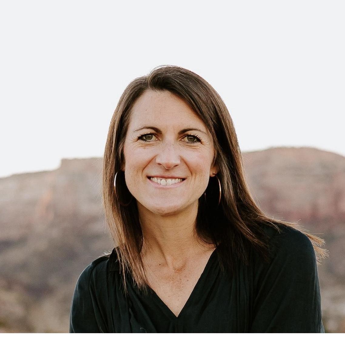 HeidiSchoomaker's Profile Photo