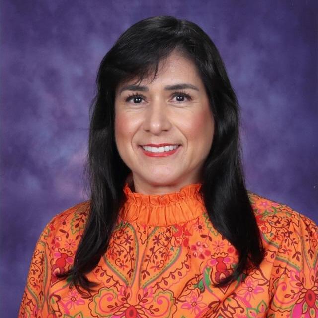 MyrnaKunkel's Profile Photo