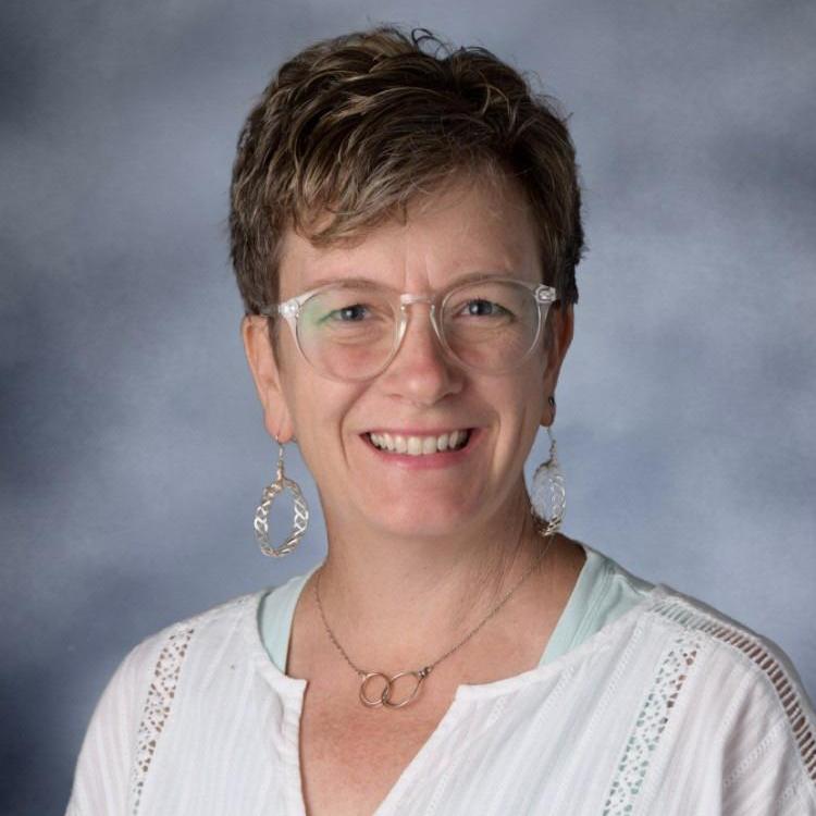 JulieLaury's Profile Photo