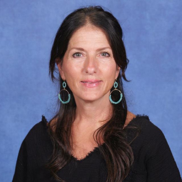 PotoshaMedina's Profile Photo