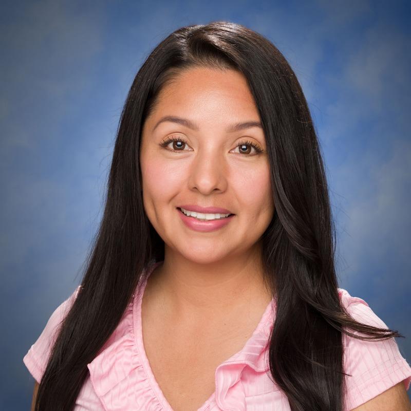 CynthiaFlores's Profile Photo