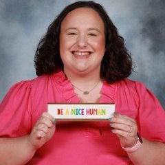 EmilyAkers's Profile Photo