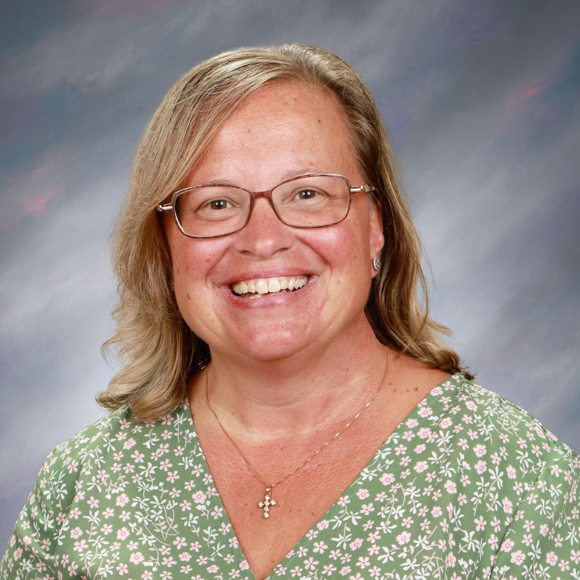 DawnEsposito-Smith's Profile Photo