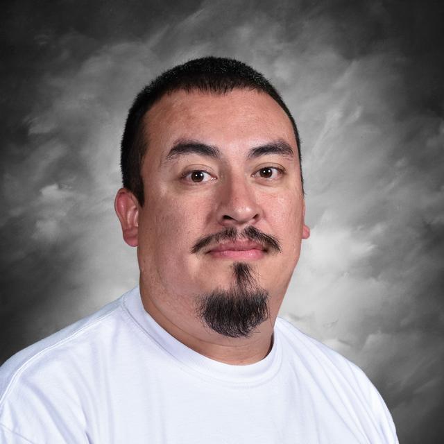 OscarMolina's Profile Photo