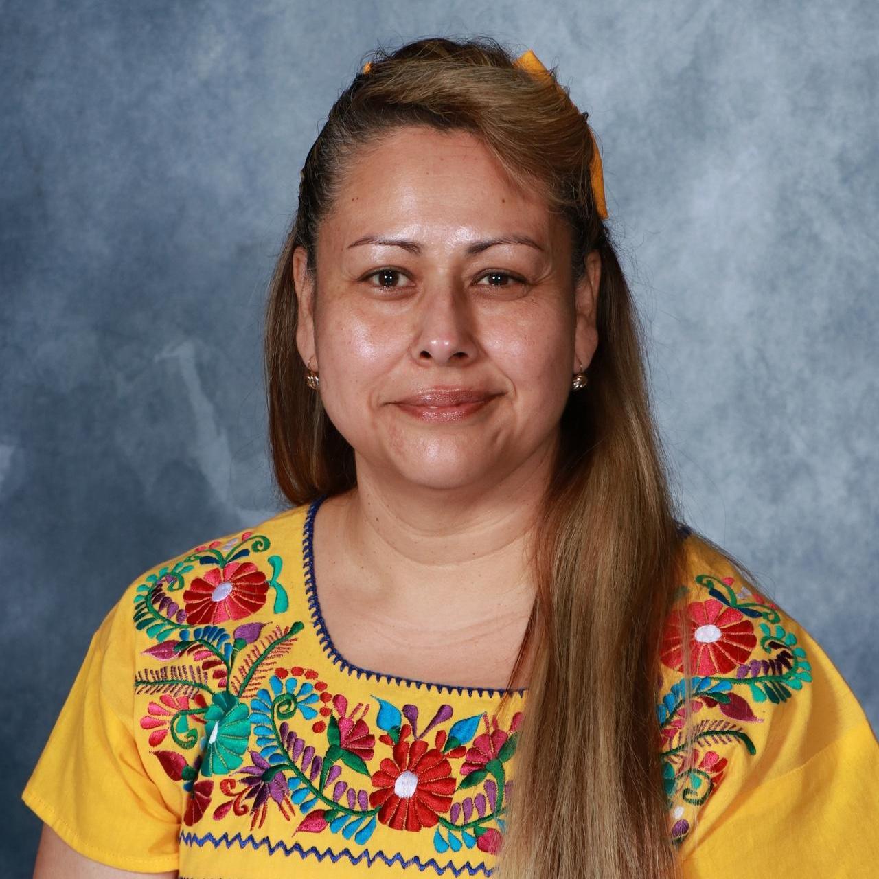 EsmeraldaFuentes's Profile Photo