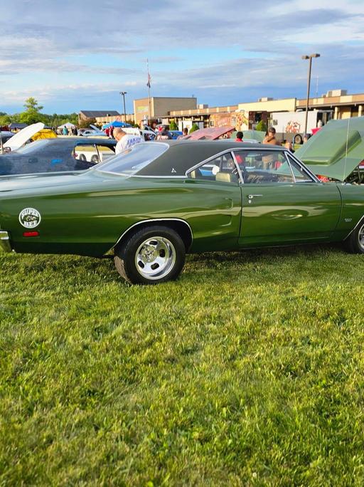 Car show pictures