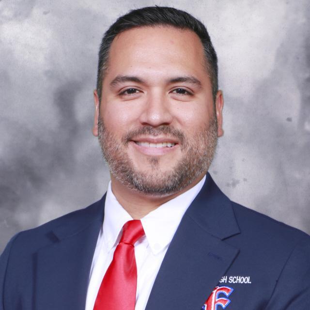 SergioMartinez's Profile Photo