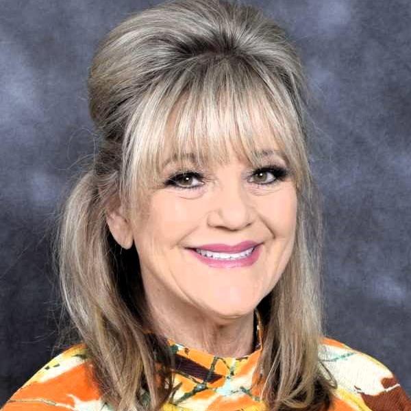 VickiFassauer's Profile Photo