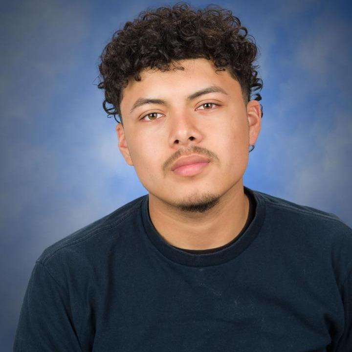 CesarGomez-Garcia's Profile Photo