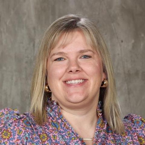 EmilyHines's Profile Photo