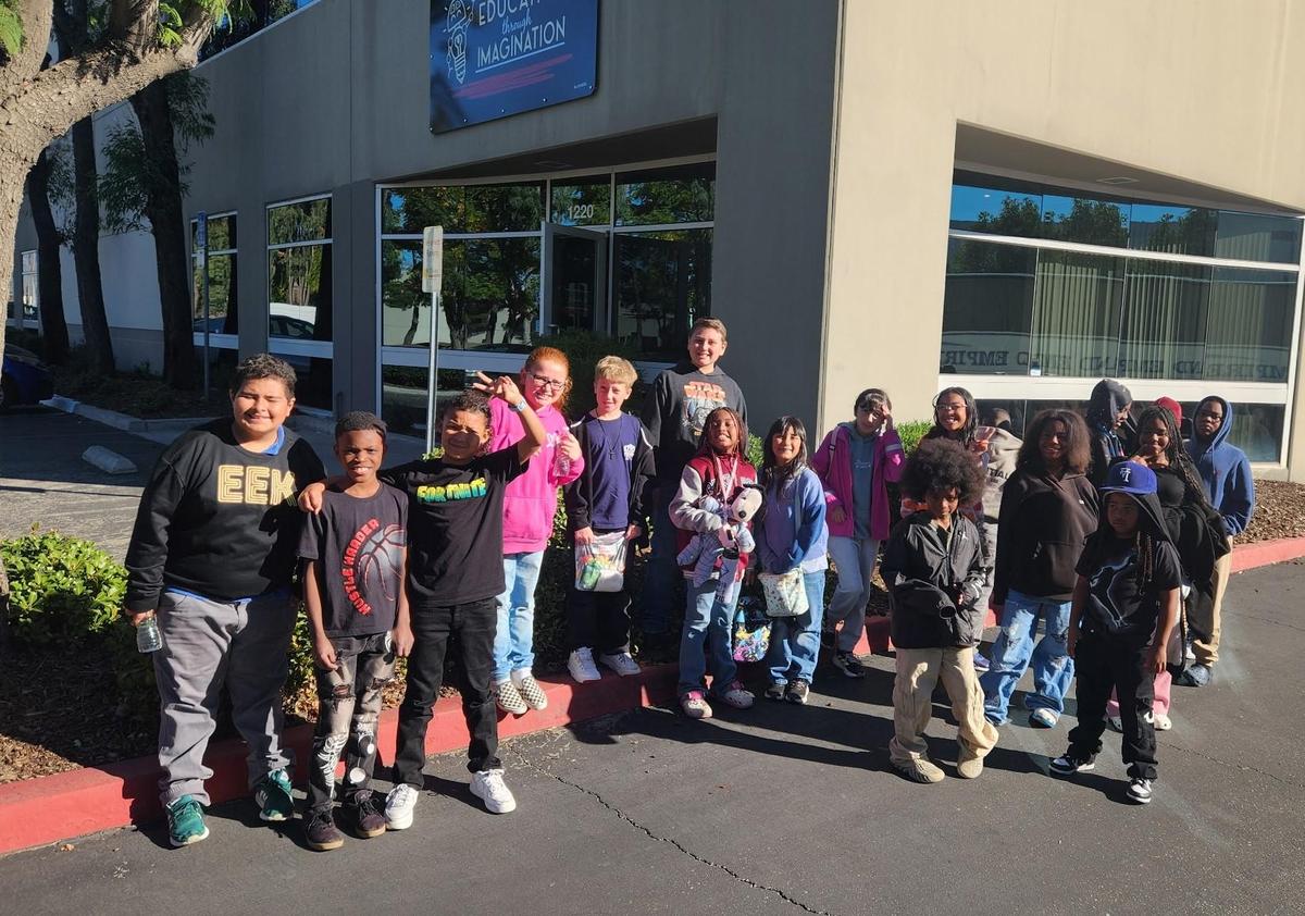 garner holt exterior